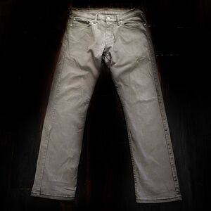 Greyish Tan Men’s Levi’s 514 Jeans
